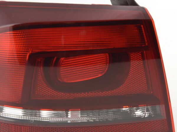 Pièces détachées feu arrière gauche VW Passat 3C Limo 10-14 noir - – Image 2