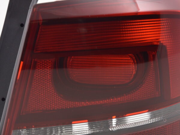 Pièces d'usure feu arrière droit VW Passat 3C Limo 10-14 noir - – Image 2