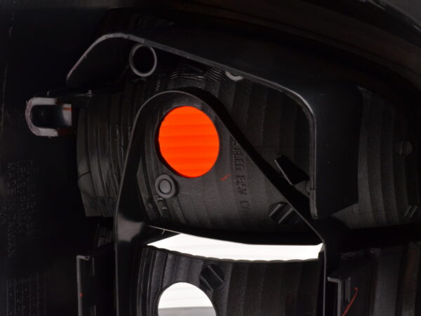 Pièces d'usure feu arrière droit VW T5 03 - – Image 6