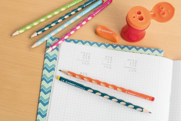 STABILO EASYgraph S HB droitier - bleu ciel – Image 3