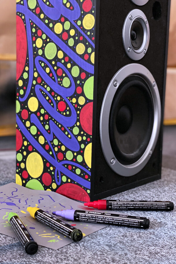 STABILO FREE acrylic T300 - noir - Carton de 5 pièces – Image 7