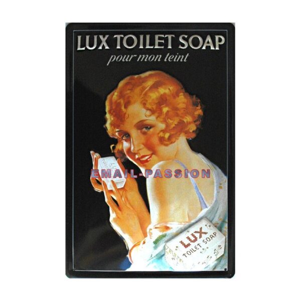 Plaque métal publicitaire 20x30cm bombée en relief : Savon LUX TOILET SOAP
