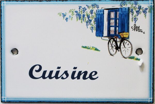 Plaque de porte émaillée plate de 10,5 x 7cm décor Volets bleus : CUISINE. – Image 2