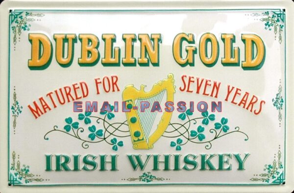 Plaque métal publicitaire 20x30cm bombée en relief : Dublin Gold Irish Whiskey – Image 2