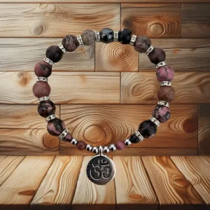 BRACELET FEMME RHODONITE AVEC MEDAILLON AUM - 18CM