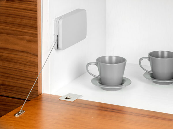 Emuca Mécanisme de porte relevable Miniwinch avec couvercle, 10kg, Acier et Plastique, Gris – Image 2