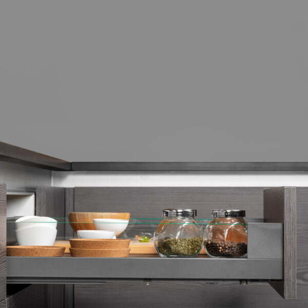 Emuca tiroir Extérieur Vertex 40kg côtés en verre 93mm de haut, 450mm de profondeur, Acier & Aluminium et Verre, Gris Anthracite – Image 3