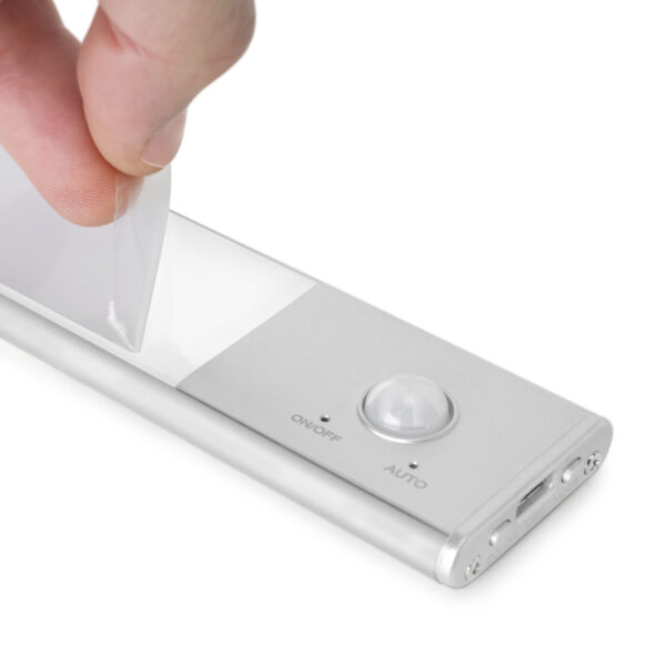 Emuca Luminaire LED Kaus rechargeable par usb avec détecteur de mouvement, L 240 mm, Anodisé mat, Plastique et Aluminium – Image 10
