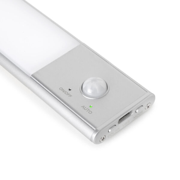 Emuca Luminaire LED Kaus rechargeable par usb avec détecteur de mouvement, L 600 mm, Anodisé mat, Plastique et Aluminium – Image 9