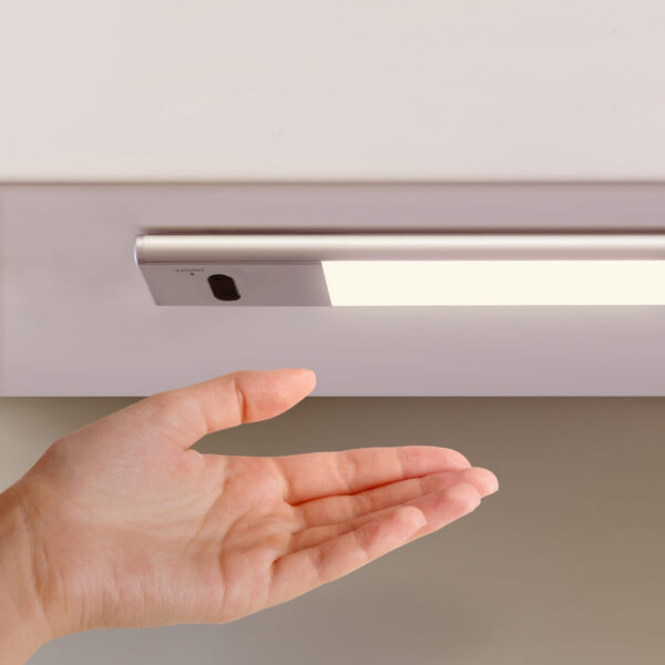 Emuca Luminaire LED Kaus rechargeable par usb avec switch, L 600 mm, Anodisé mat, Plastique et Aluminium – Image 6