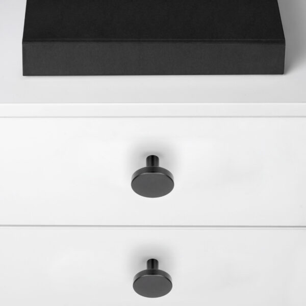 Emuca Lot de 10 boutons pour meubles Uppsala, diamètre 30mm, Aluminium, Peint en noir – Image 3