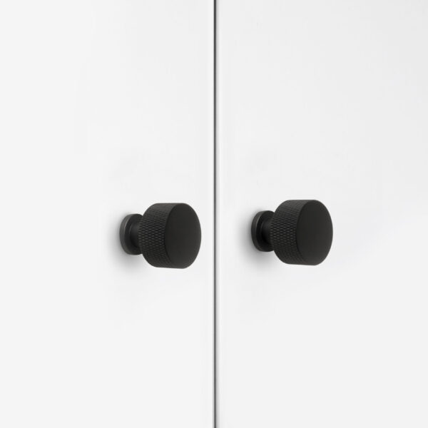 Emuca Lot de 10 boutons pour meubles Argos, diamètre 30mm, Aluminium, Peint en noir – Image 4