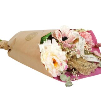 Mother's Day en pot  Hauteur 55cm. Plante verte type Mother's Day, livrée en pot, idéale pour intérieur lumineux.