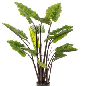 Kunstplant en pot. Plante verte type Kunstplant, livrée en pot, idéale pour intérieur lumineux.