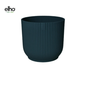 Pot elho Vibes Fold Round blauw en pot  Hauteur 27cm. Plante verte type Pot elho Vibes Fold Round blauw, livrée en pot, idéale pour intérieur lumineux.