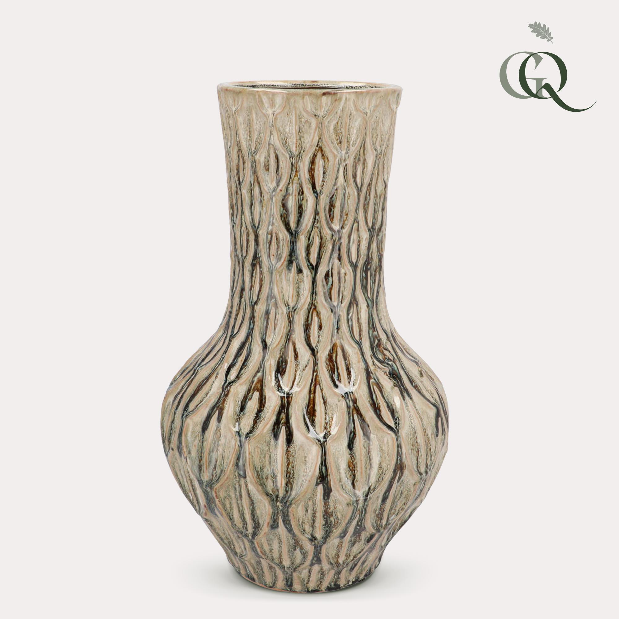 Vaas steen M en pot  Hauteur 39cm. Plante verte type Vaas steen M, livrée en pot, idéale pour intérieur lumineux.