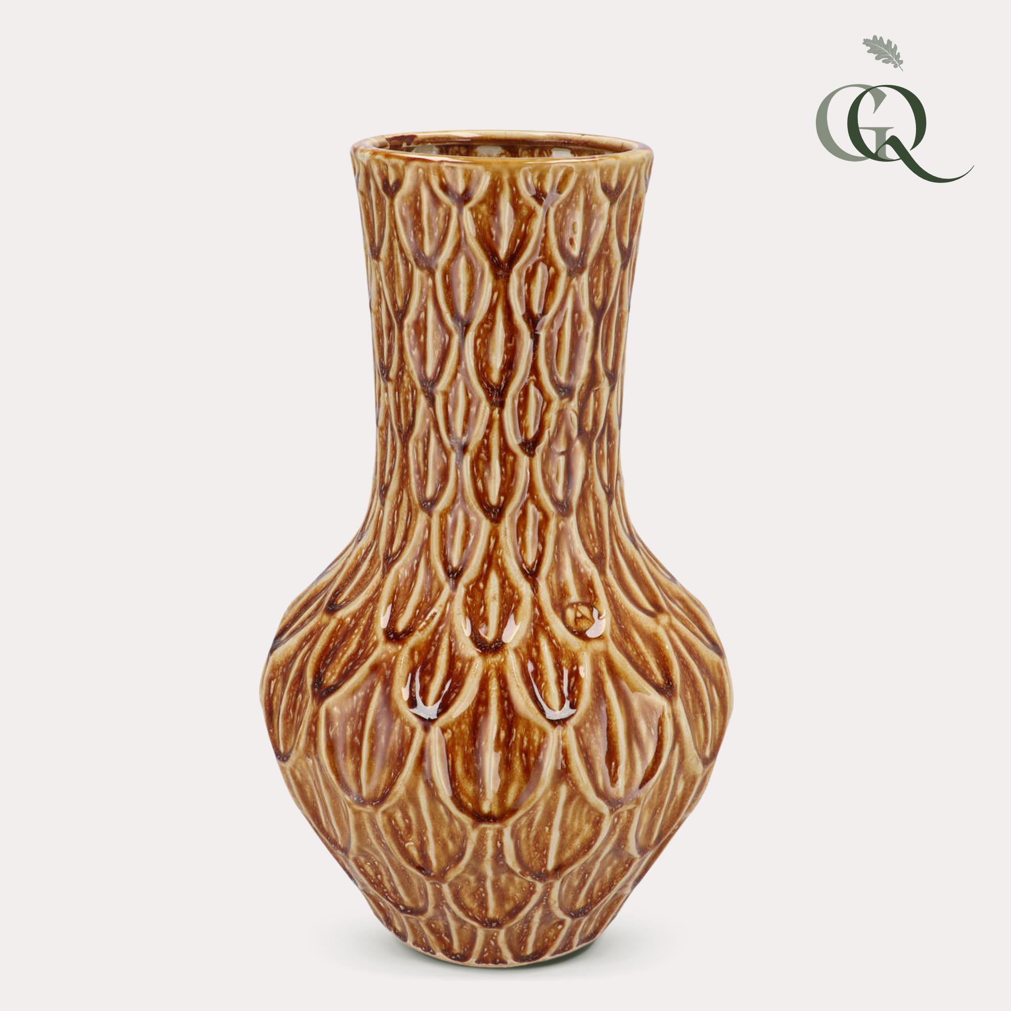 Vaas steen M en pot  Hauteur 39cm. Plante verte type Vaas steen M, livrée en pot, idéale pour intérieur lumineux.