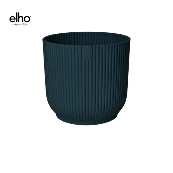 Pot elho Vibes Fold Round blauw en pot  Hauteur 17cm. Plante verte type Pot elho Vibes Fold Round blauw, livrée en pot, idéale pour intérieur lumineux.