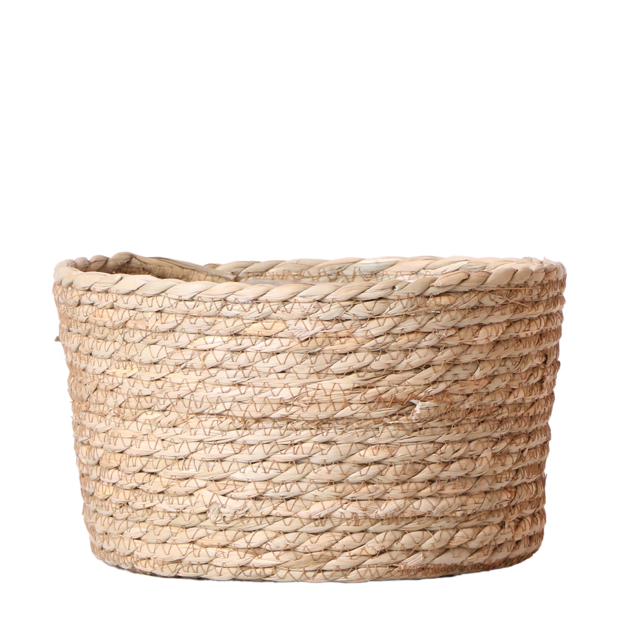 Kolibri Home | Reed Basket bloemschaal en pot Ø30cm. Plante verte type Kolibri Home | Reed Basket bloemschaal, livrée en pot, idéale pour intérieur lumineux.