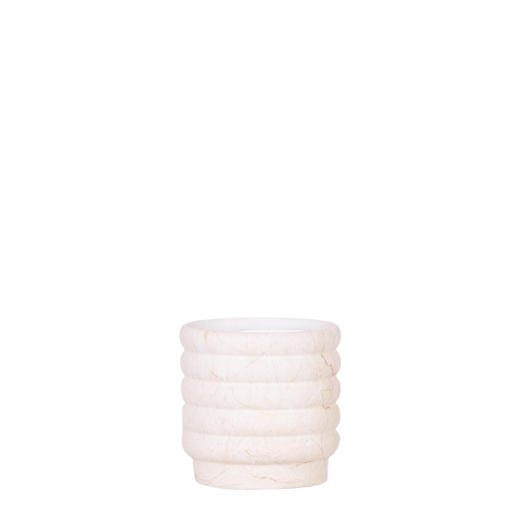 Kolibri Home | Marble pot en pot Ø9cm. Plante verte type Kolibri Home | Marble pot, livrée en pot, idéale pour intérieur lumineux.