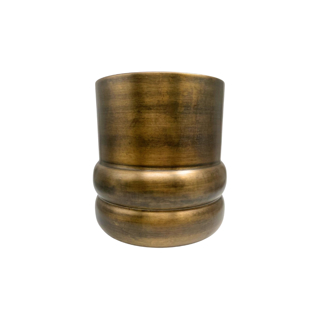 Sempre pot vintage gold D29 x H30 en pot  Hauteur 30cm. Plante verte type Sempre pot vintage gold D29 x H30, livrée en pot, idéale pour intérieur lumineux.