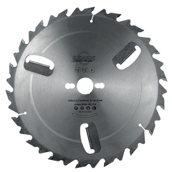 LAME CIRC.CARBURE D250X30X18Z PLATES+AR+3R /BOIS