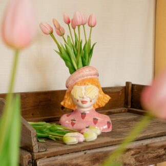 Vase Fille Fraise - Pot en faïence rose - 24 cm de hauteur