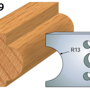 JEU DE 2 FERS PROFILES ACIER HT.40MM N°119