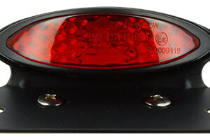Kit Feu Arriere Ovale Led avec Cabochon Rouge et Support de Plaque