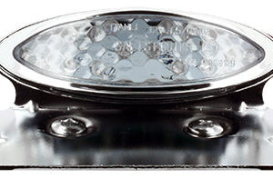 Feu arriere ovale led chromé avec support de plaque