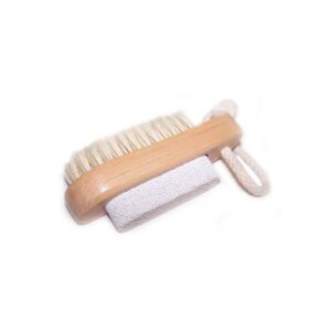 Gommage et grattage - Brosse et pierre- Vendu par 1