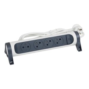 Multiprise confort avec bloc rotatif de 4 prises 2P+T avec rallonge de 3 mètres - Legrand - 361936